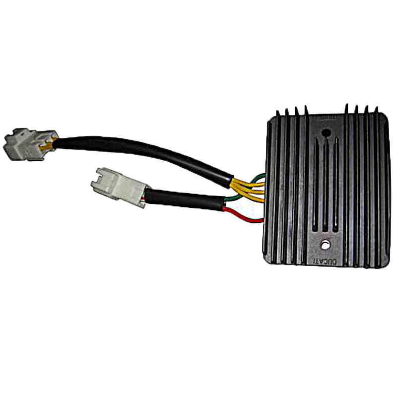 Regulador 12V/35A - Trifase - CC - 5 Cables - 2 Conectores