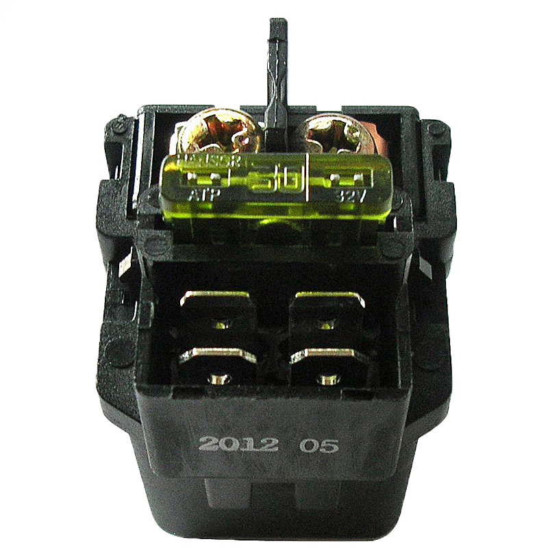 Rele de Arranque 12V 30A con fusible - 4 fastoms